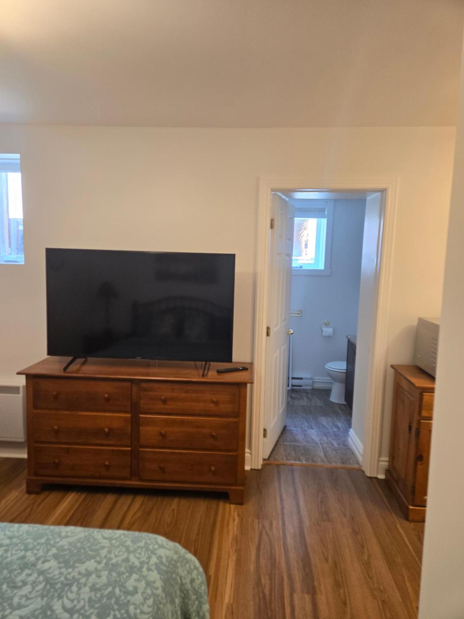 Apartamento Doux Cocon Saint-Jean-sur-Richelieu Exterior foto